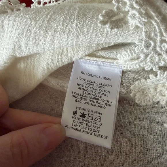 Velvet Graham & Spencer Cream Floral Embroidered Jeslyn Blouse - Picture 8 of 11